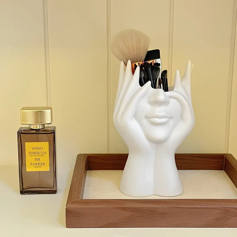 Hand-Shaped Makeup Brush Holder – Vanity Desk Organizer Makeup Brush Holder Richie's